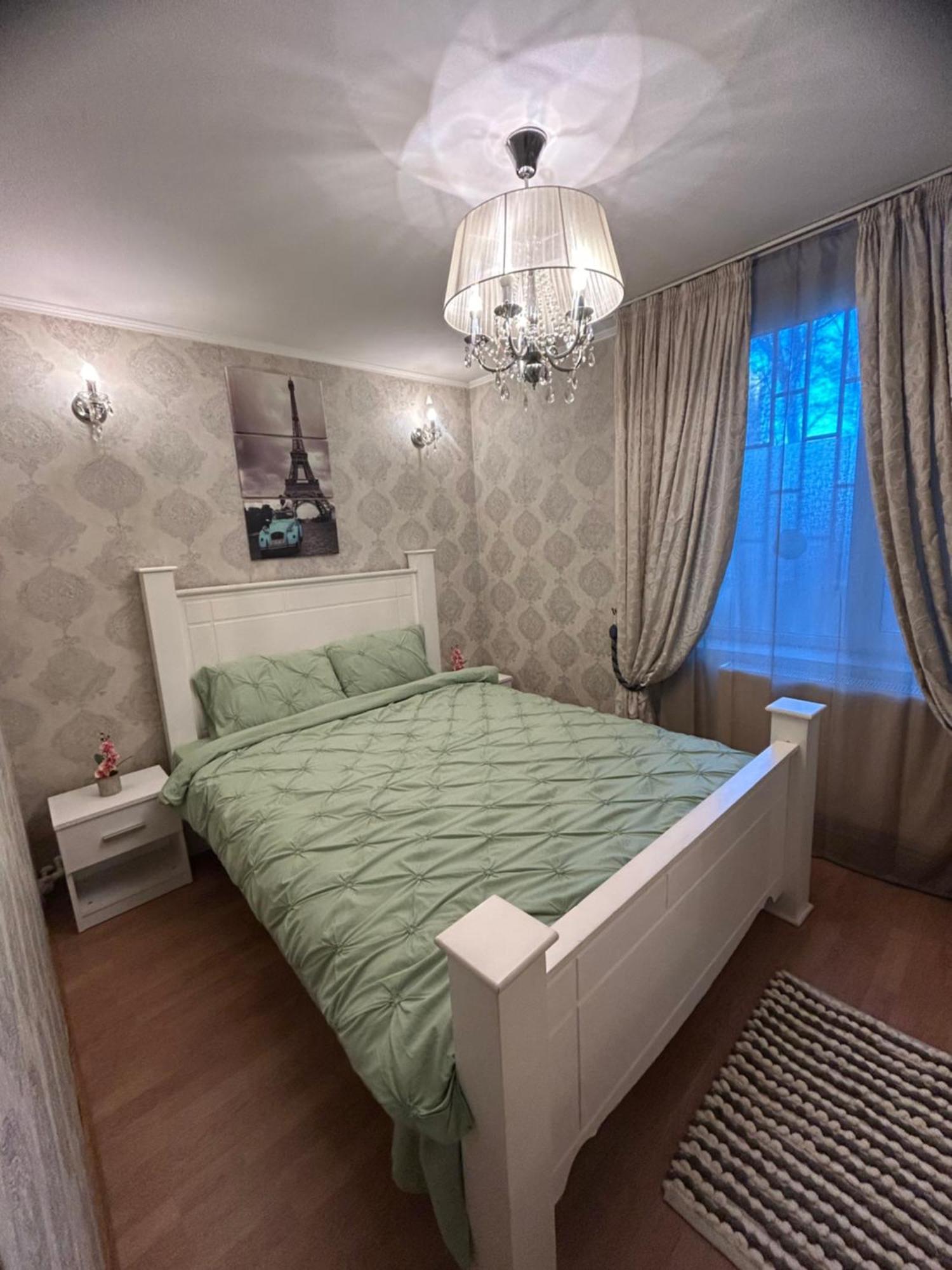 Little Paris Gare Du Nord Apartment Bucharest Exterior photo